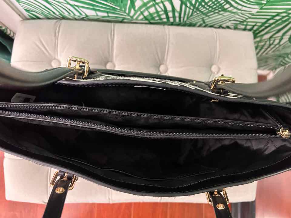 Micheal Kors Black Purse