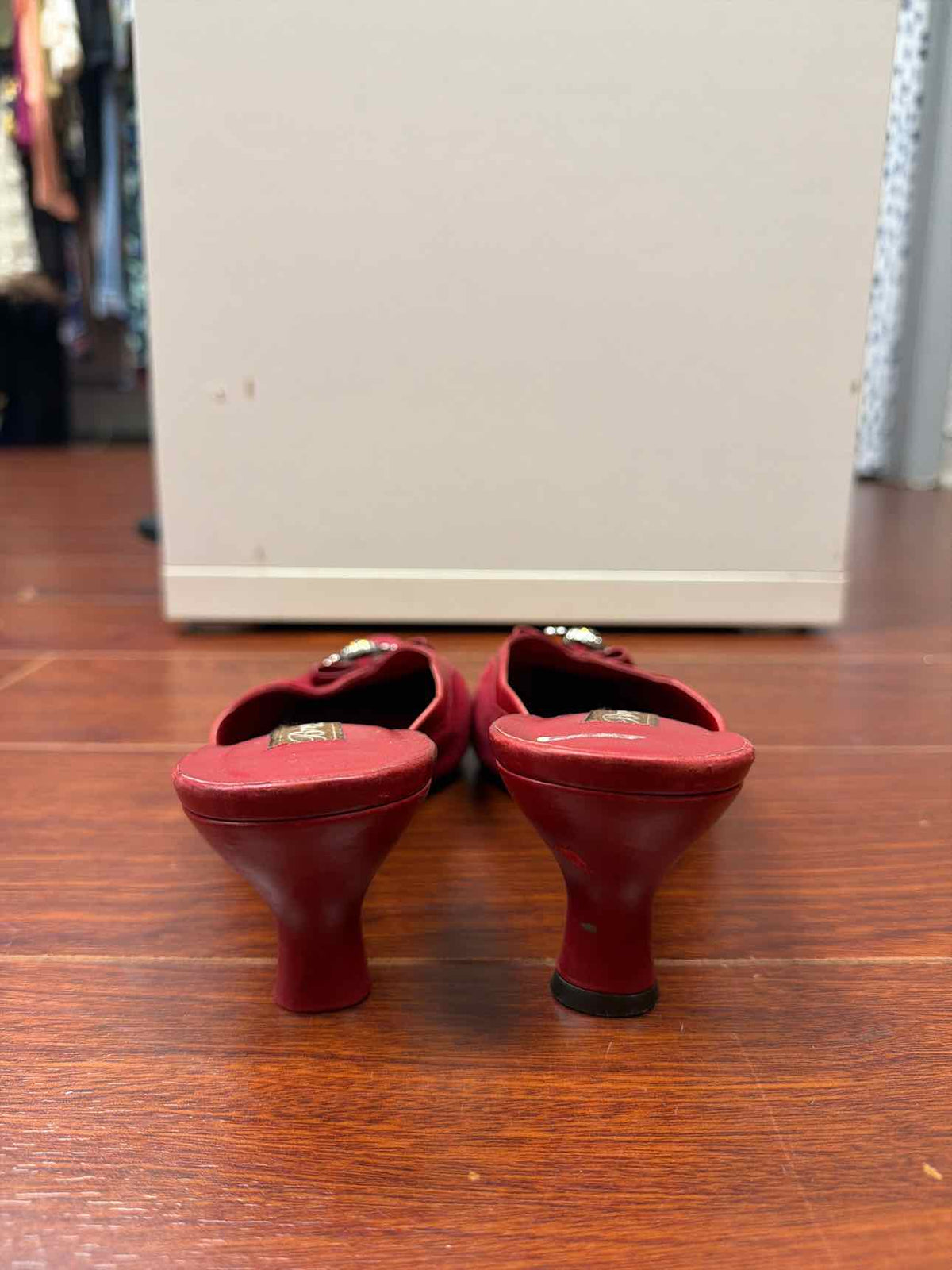 Red Brighton heels with bow in front