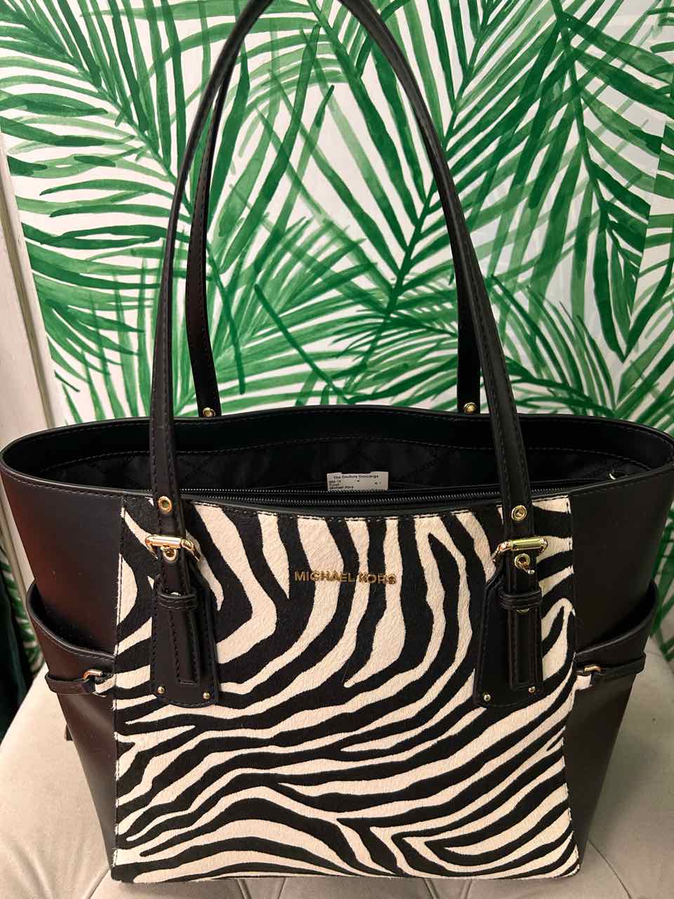 Micheal Kors Black Purse