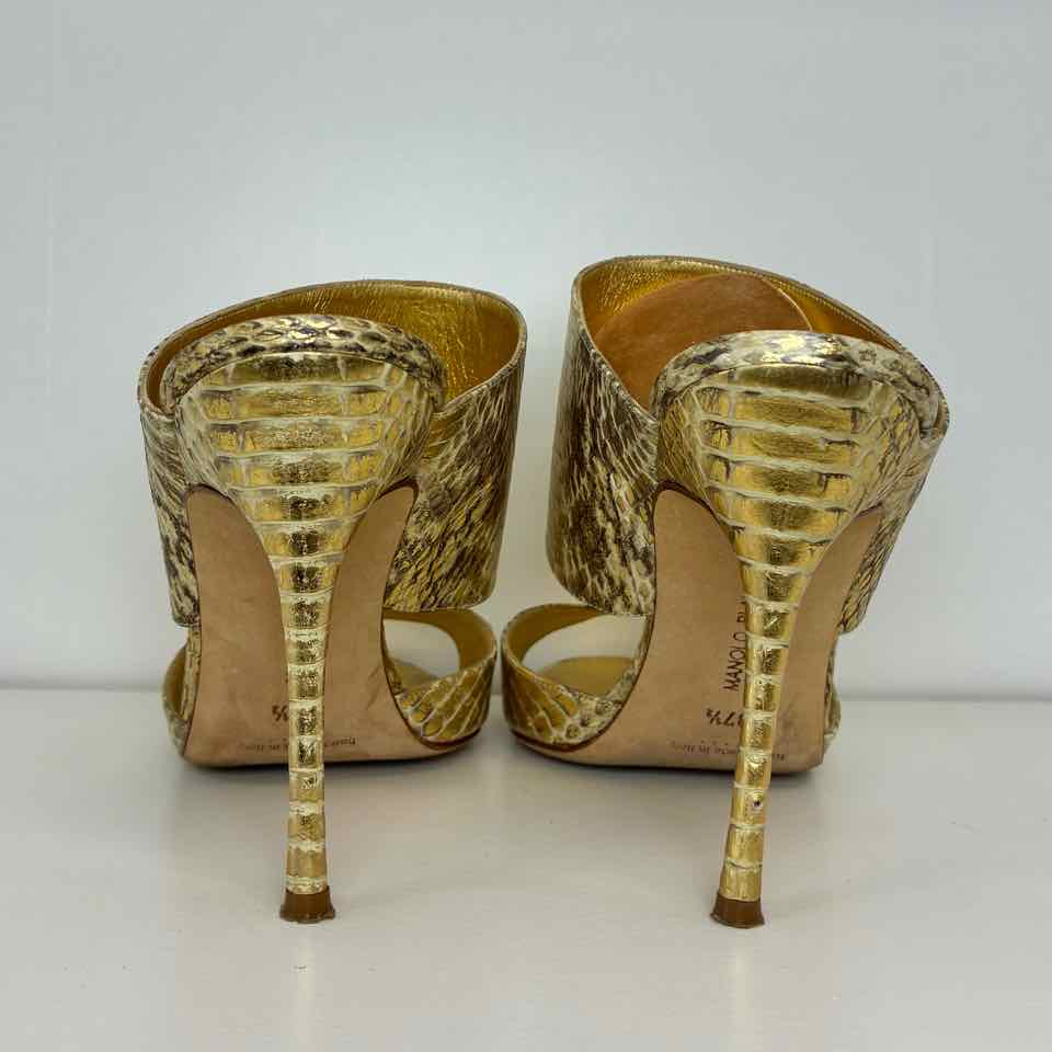 Manolo Blahnik Gold Python Mule Heel 37.5/ 7