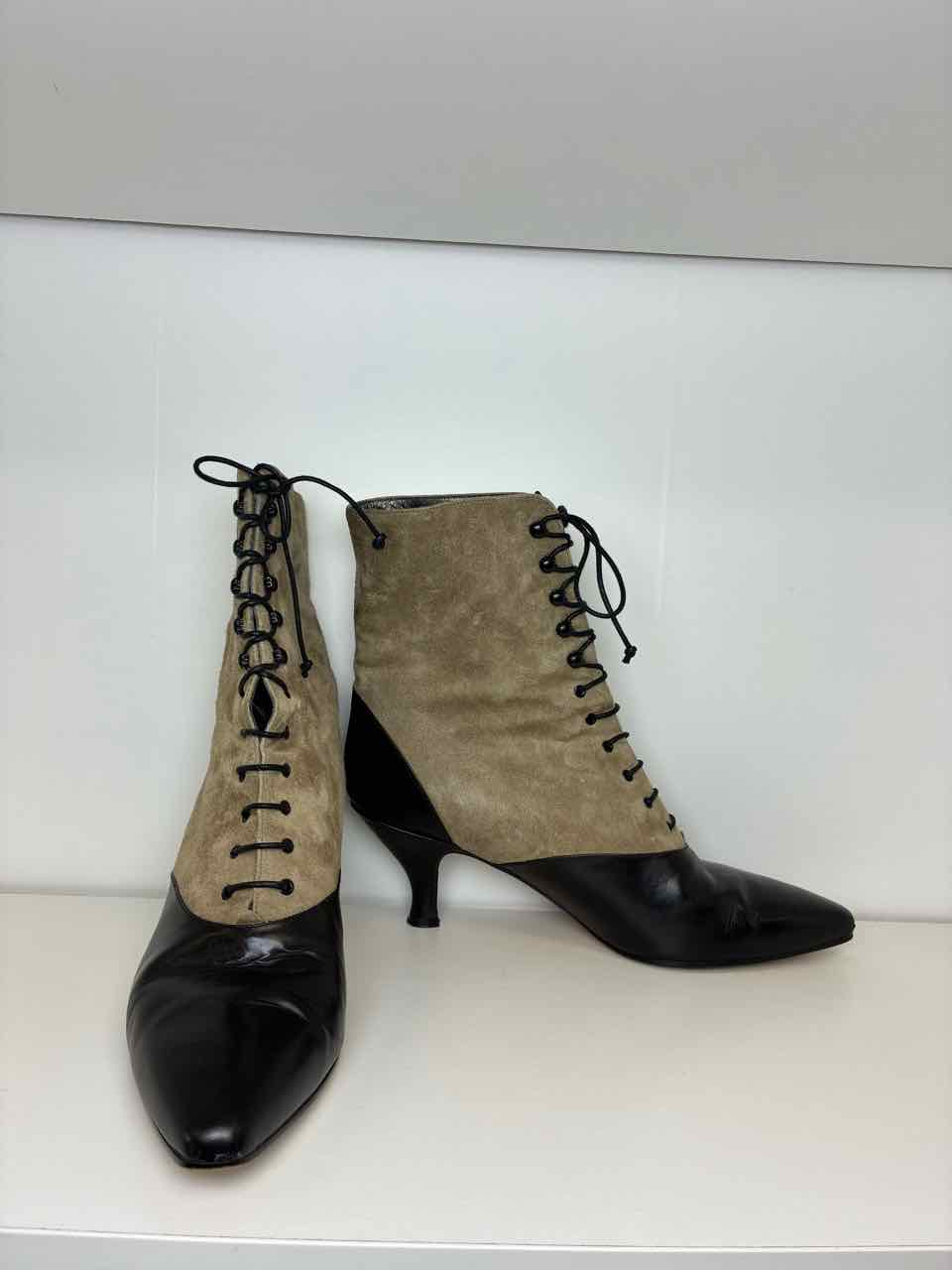 Zetagi Size 9 Black and Taupe Suede Lace-Up Boots