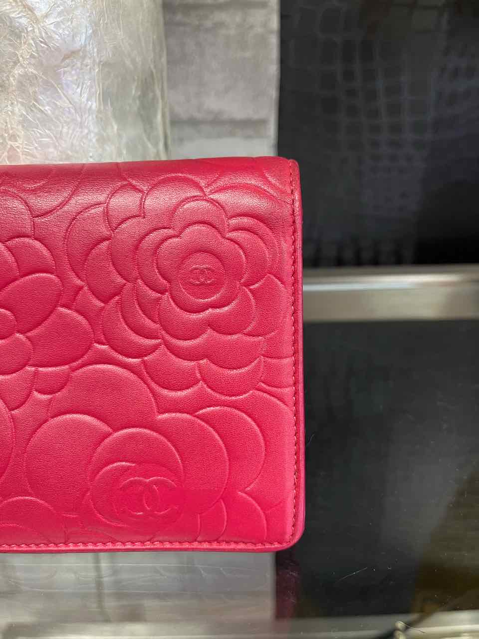 Chanel Vintage Pink/Fuchsia Lambskin Camellia Embossed Long Wallet