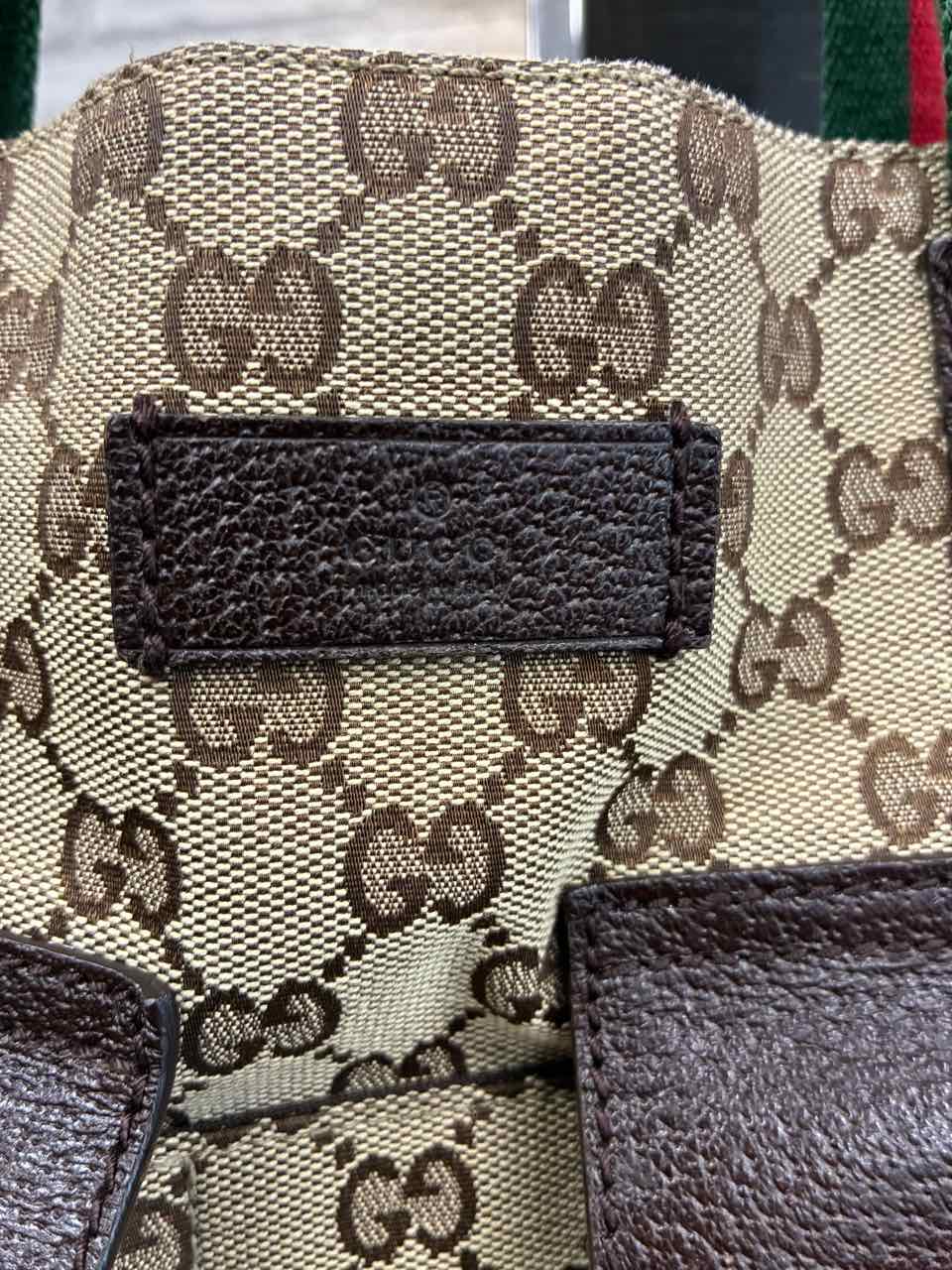 Gucci GG Canvas Supreme Pocket Tote