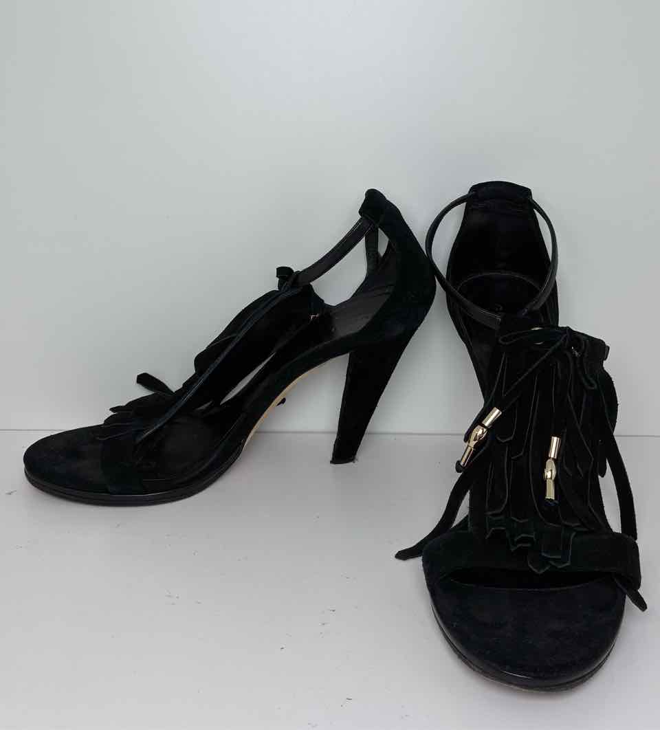 Gucci Black Shoe Size 8.5 Pumps