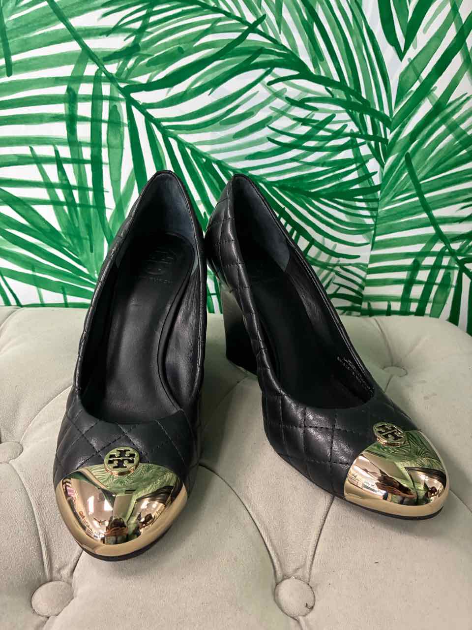 Tory Burch Size 9 Black Quilted Leather Wedge Heels w/ Gold Cap Toes