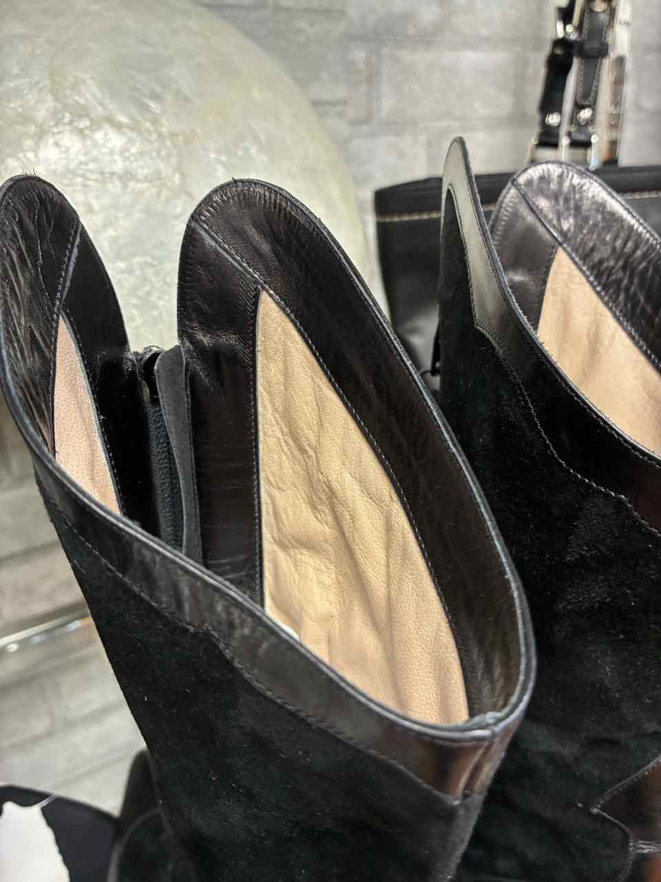 Vintage Peter Fox Black Suede and Leather Boots Size 9