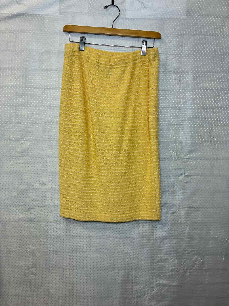 St John Knit Yellow White tweed skirt size 8