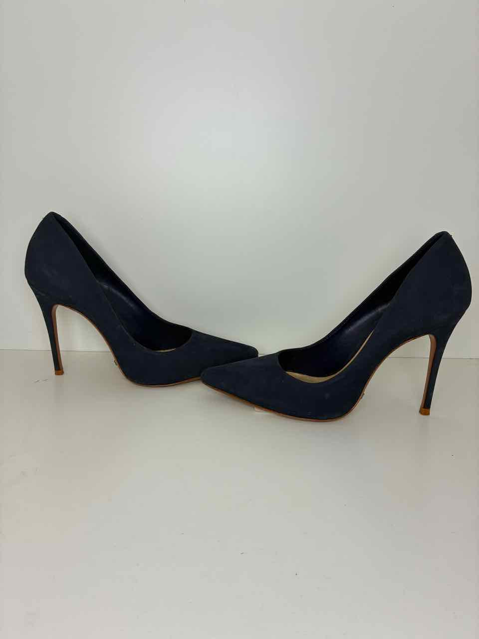 Shutz Size 5 Navy Suede Pointed Heels