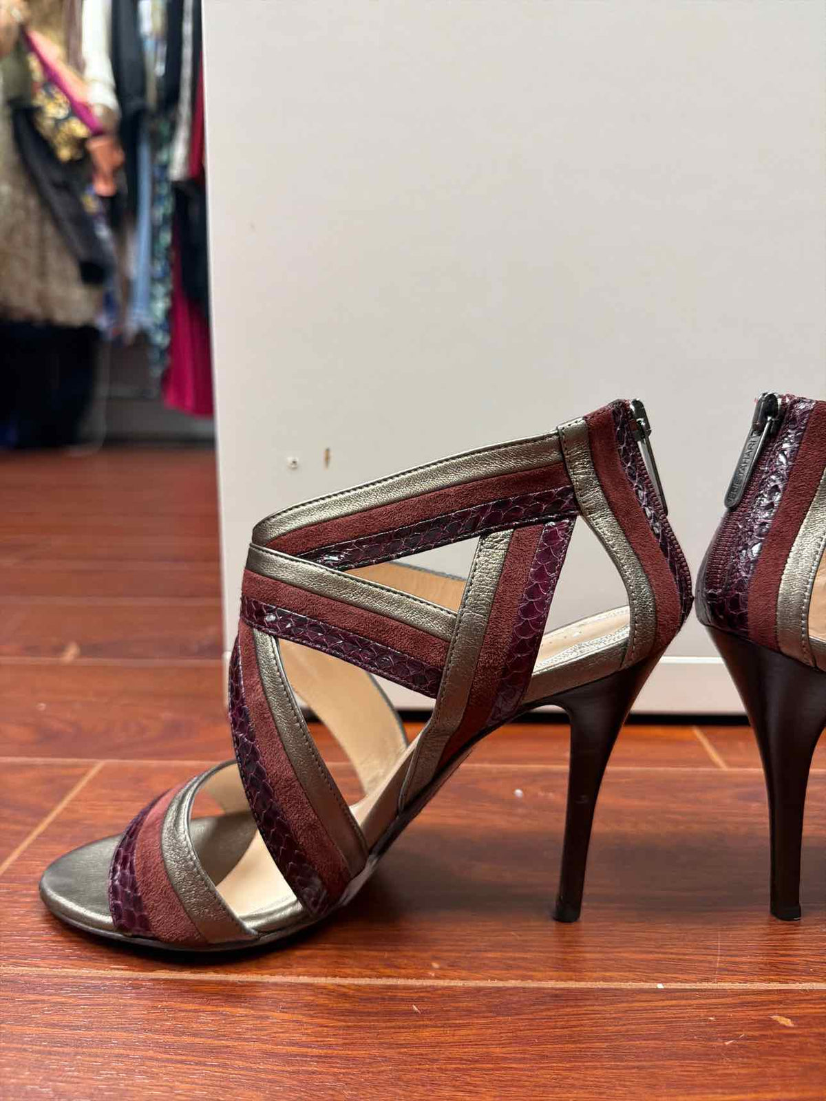 Elie Tahari heels