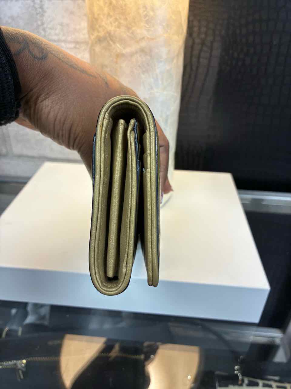 L.A.M.B Wallet