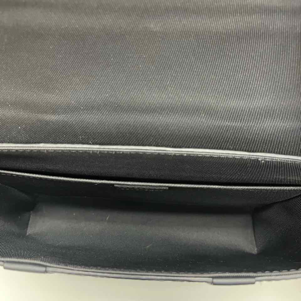 Louis Vuitton Black Taurillon Monogram Trunk Messenger Bag