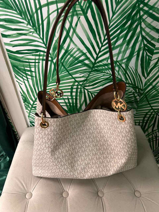 Micheal Kors Cream Kensington Large Shoulder Logo Print Bag w/ Brown Leather