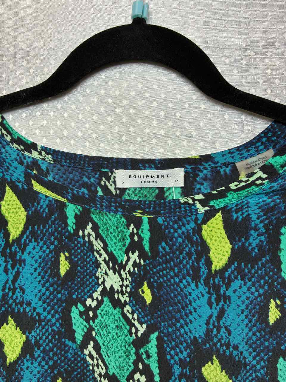 Equipment Blue with teal and green Print  Size S
