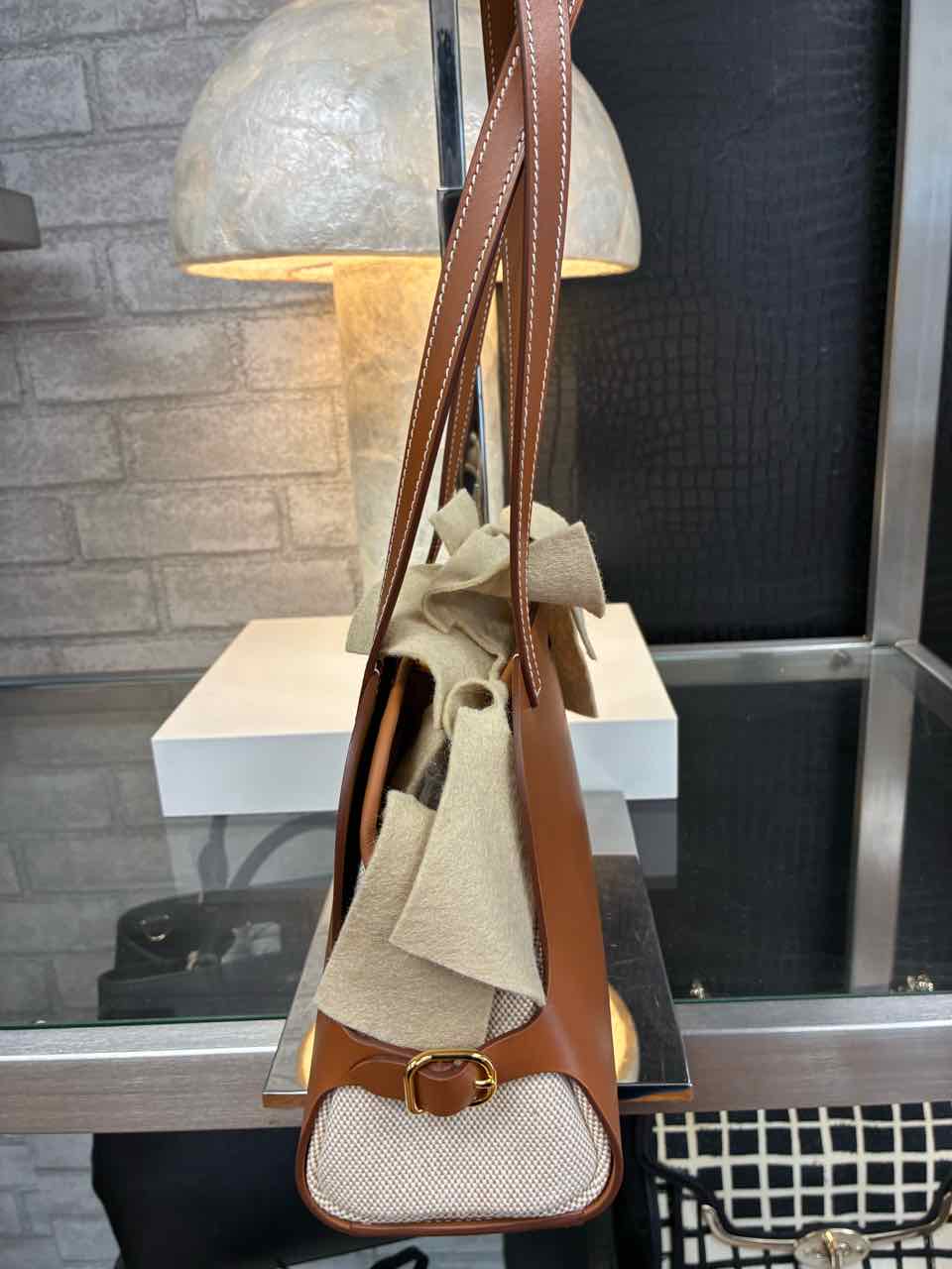 Hermes Tablier Sellier Fauve (Tan) Leather Shoulder or Hand Carry Purse