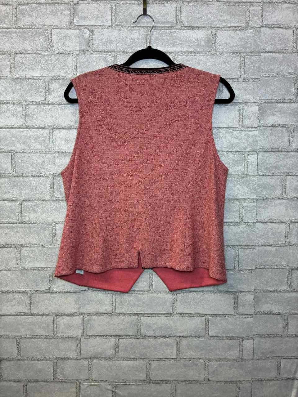 Vintage St John skirt/vest pink 12/L