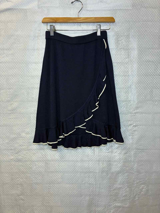 St John Navy With White Trim Skirt Size 0