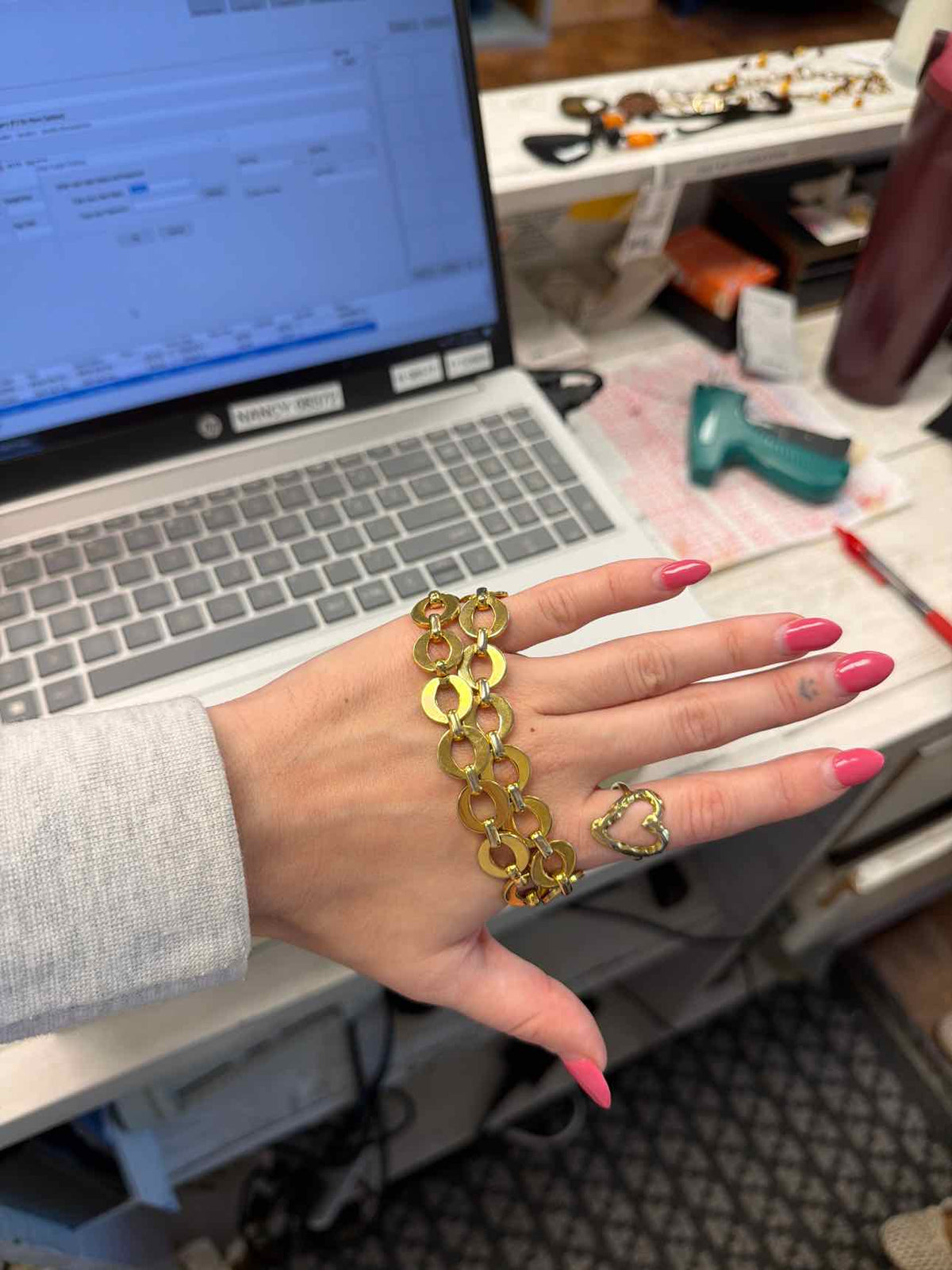 Gold double chain braclet