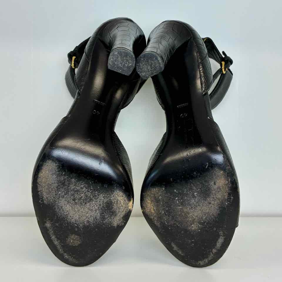 Fendi Snake Skin Pump Black 10.5