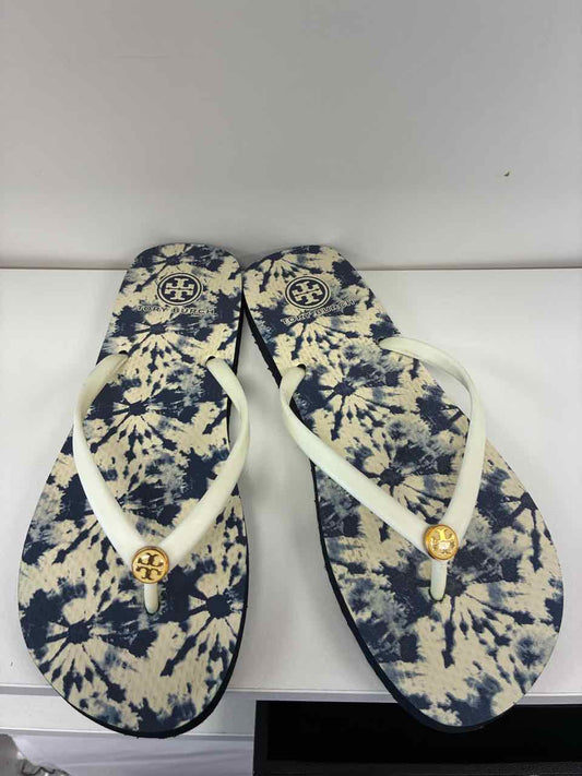 Tory Burch Size 11 Blue and White Tie-Dye Sandals w/ Gold Emblem