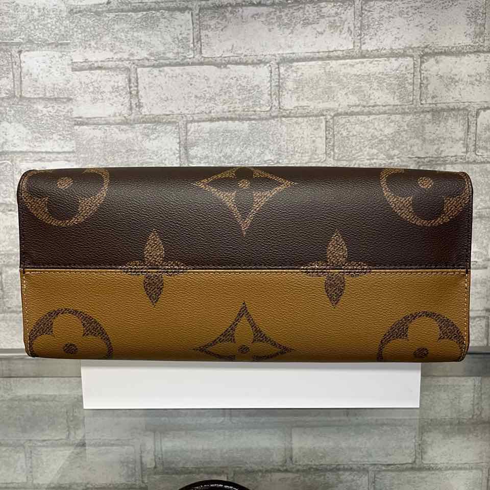 Louis Vuitton On The Go MM Bag