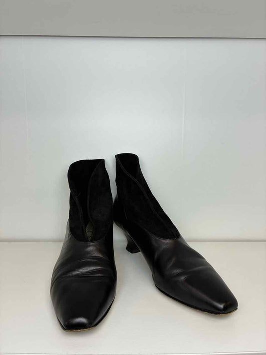 Studio Paolo Size 8.5 Black Leather Short Boot w/ Suede